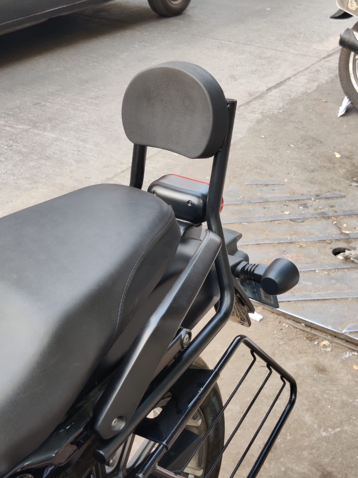 HARLEY X440 FATBOY BACKREST STAINLESS STEEL RUSTFREE PRODUCT MATT BLACK ...