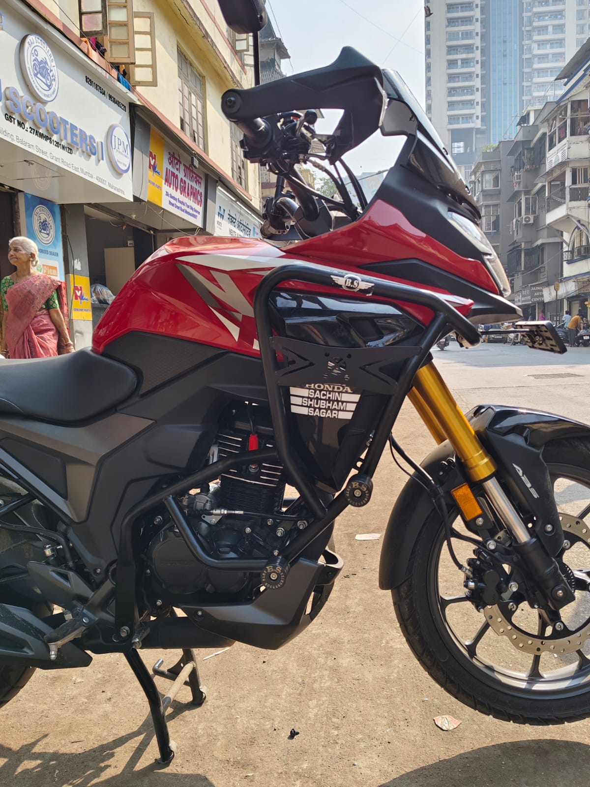 WhatsApp Image 2025-12-06 at 4.35.52 PM (1)