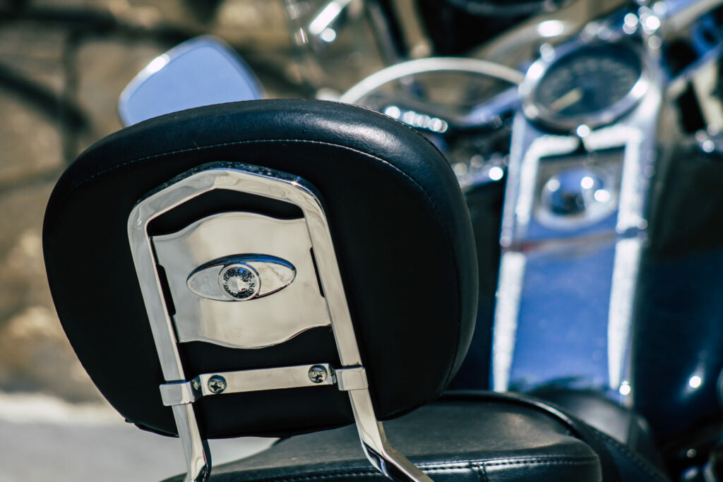 How Comfortable Is the Pillion Seat on Honda CB350 Highness?